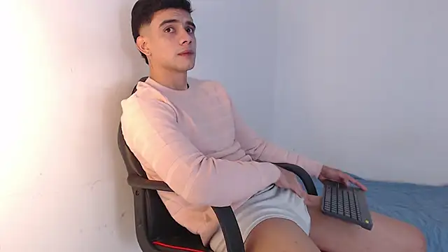 adam levis17 online show from 11/07/25, 09:47