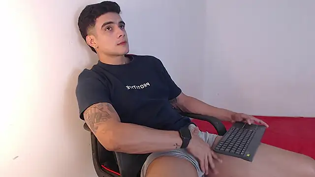 adam levis17 online show from 09/18/25, 05:54