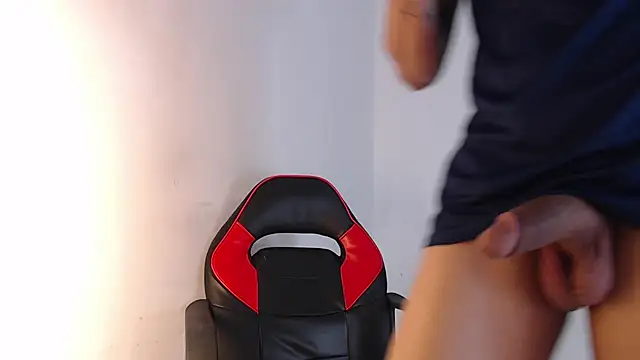 adam levis17 online show from 10/18/25, 04:03