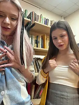 Snapshot of melicious_ chatting on 01/16/26, 06:50 melicious online show from 01/16/26, 06:50