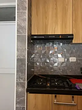 Snapshot of allison_wen chatting on 03/01/25, 03:53 allison wen online show from 03/01/25, 03:53