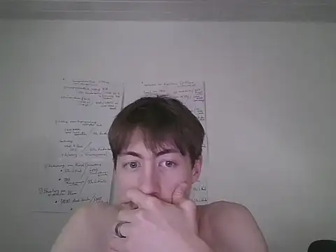 Snapshot of xy_monkeyBigCock chatting on 06/24/26, 03:21 xy monkeyBigCock online show from 06/24/26, 03:21
