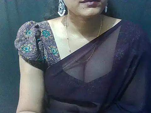 Snapshot of sugandha_bhabhi chatting on 05/07/26, 04:54 sugandha bhabhi online show from 05/07/26, 04:54