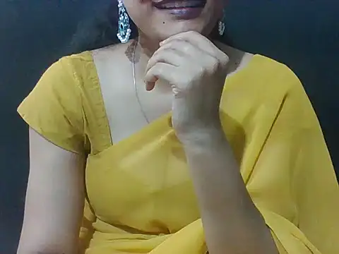 Snapshot of sugandha_bhabhi chatting on 06/14/26, 04:30 sugandha bhabhi online show from 06/14/26, 04:30