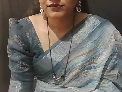 Snapshot of sugandha_bhabhi chatting on 05/04/26, 04:54 sugandha bhabhi online show from 05/04/26, 04:54