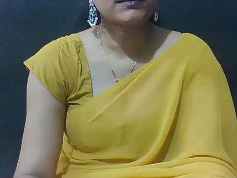 Snapshot of sugandha_bhabhi chatting on 06/24/26, 04:49 sugandha bhabhi online show from 06/24/26, 04:49