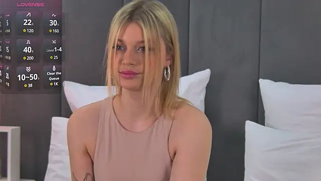Polly Sparks online show from 03/01/25, 07:41