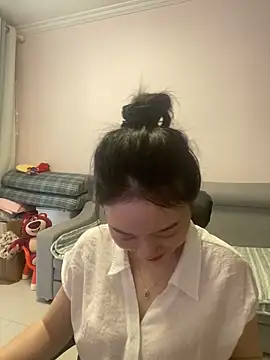 pangtouyubb online show from 06/04/26, 05:23