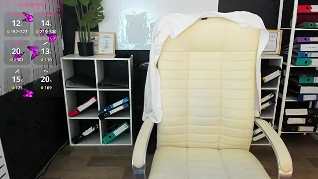 meow mellie online show from 09/26/25, 02:29