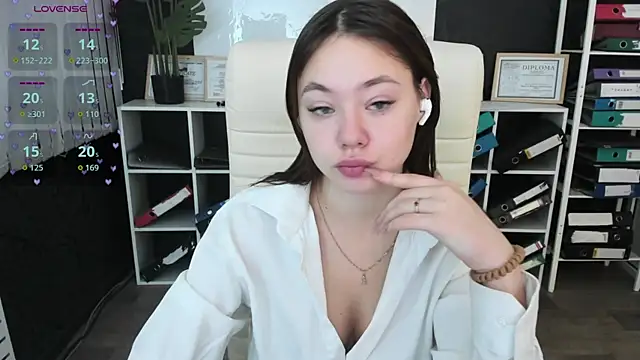 meow mellie online show from 10/16/25, 01:47