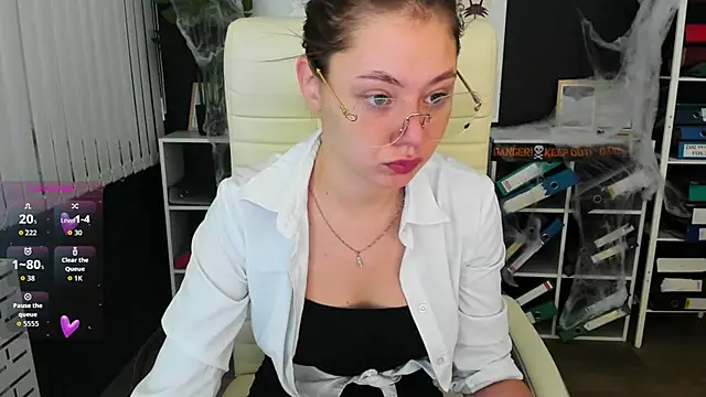 meow mellie online show from 11/02/25, 05:34