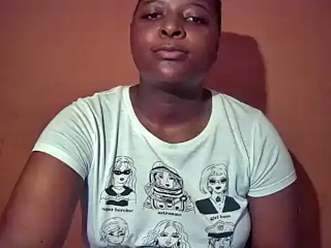 sexyhips2001 online show from 11/13/25, 10:24