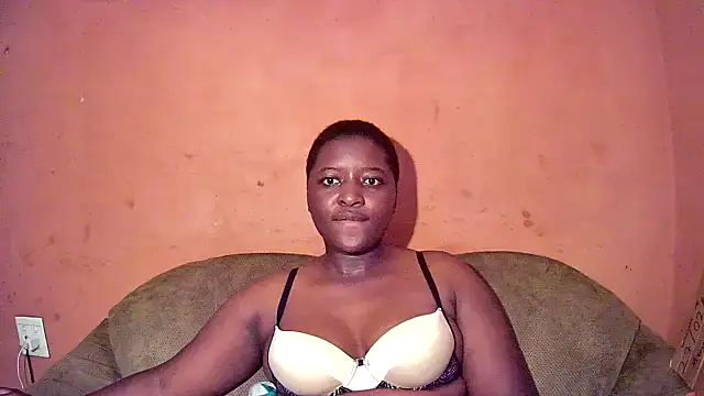 Snapshot of sexyhips2001 chatting on 03/06/25, 11:09 sexyhips2001 online show from 03/06/25, 11:09