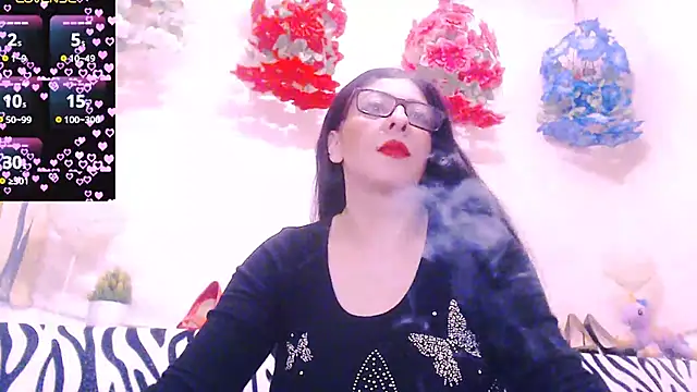 Alina eve online show from 11/10/25, 06:51