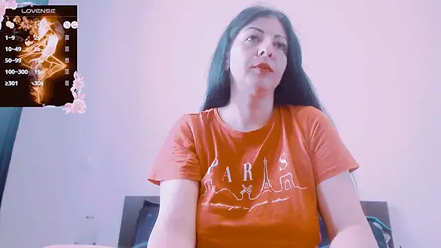 Alina eve online show from 10/12/25, 09:21