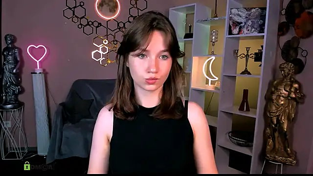 helli belli online show from 10/17/25, 07:15