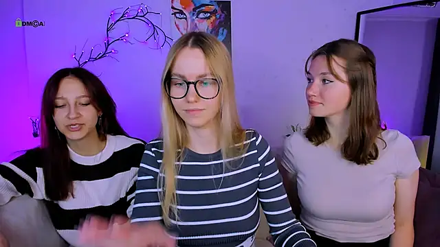 helli belli online show from 09/30/25, 07:42