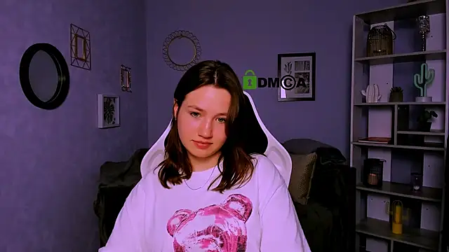 helli belli online show from 03/11/25, 03:47