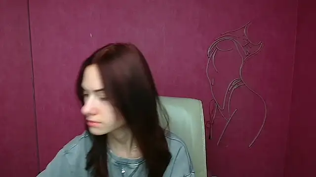 Fiona Night online show from 03/11/25, 06:08