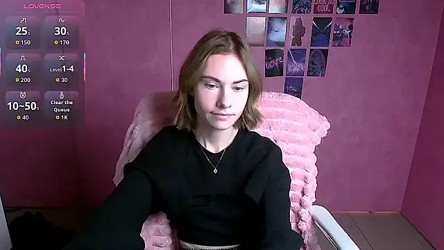 Fiona Night online show from 11/28/25, 06:02