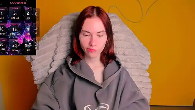 Fiona Night online show from 04/18/26, 05:21