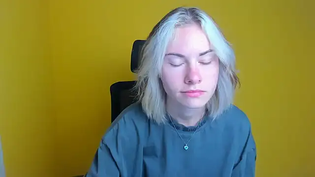 Fiona Night online show from 09/09/25, 05:06