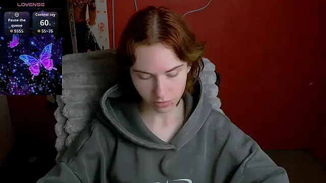 Snapshot of Fiona_Night chatting on 04/23/26, 05:36 Fiona Night online show from 04/23/26, 05:36