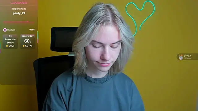 Fiona Night online show from 10/23/25, 11:20