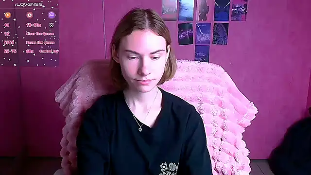 Fiona Night online show from 12/03/25, 06:14