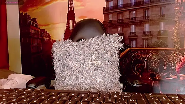 Gabi Prince online show from 11/08/25, 07:50