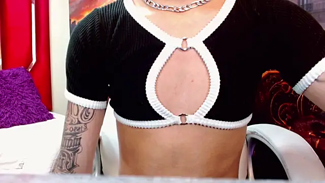 Gabi Prince online show from 10/08/25, 07:47