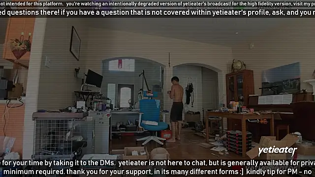 Snapshot of yetieater chatting on 03/17/25, 06:00 yetieater online show from 03/17/25, 06:00