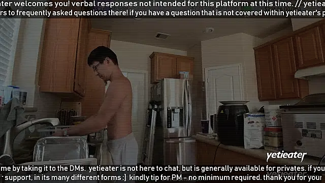 Snapshot of yetieater chatting on 03/03/26, 02:46 yetieater online show from 03/03/26, 02:46