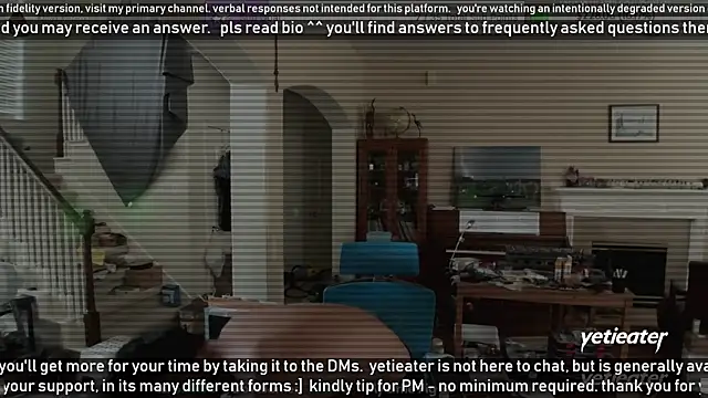 Snapshot of yetieater chatting on 02/12/25, 05:26 yetieater online show from 02/12/25, 05:26