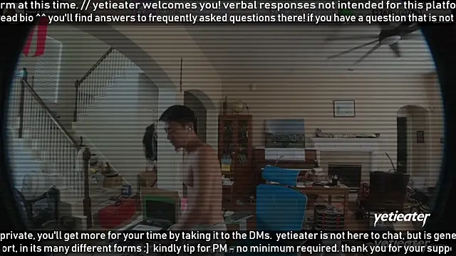 Snapshot of yetieater chatting on 07/20/26, 06:54 yetieater online show from 07/20/26, 06:54