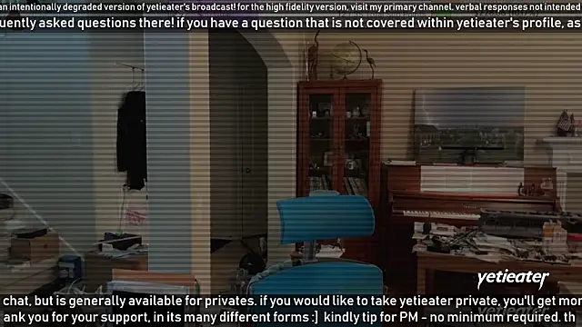 Snapshot of yetieater chatting on 01/16/25, 08:46 yetieater online show from 01/16/25, 08:46