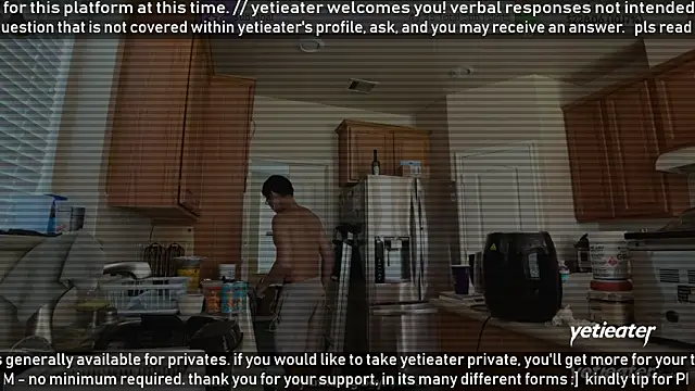 Snapshot of yetieater chatting on 07/01/26, 05:35 yetieater online show from 07/01/26, 05:35