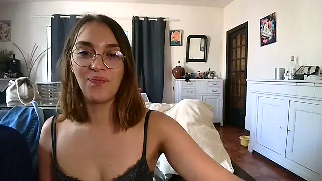 Snapshot of _little_blake chatting on 09/12/25, 10:37 little blake online show from 09/12/25, 10:37