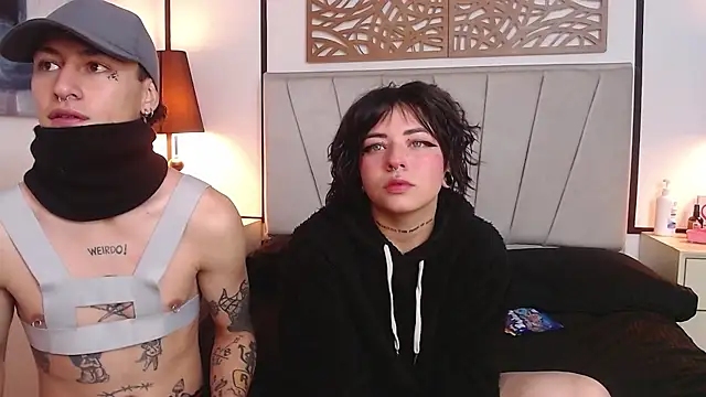 Aria and orien online show from 03/17/25, 11:00