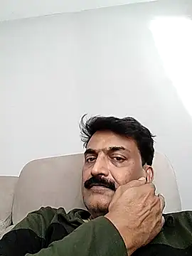 boobs5626 online show from 04/15/26, 10:21