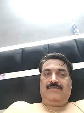 Snapshot of boobs5626 chatting on 09/17/25, 06:32 boobs5626 online show from 09/17/25, 06:32