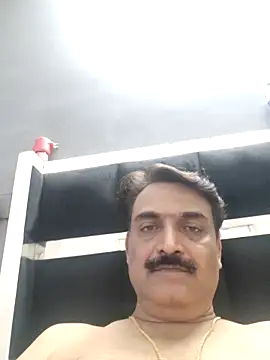 Snapshot of boobs5626 chatting on 10/05/25, 04:42 boobs5626 online show from 10/05/25, 04:42