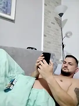 iurinicola online show from 11/21/25, 09:25