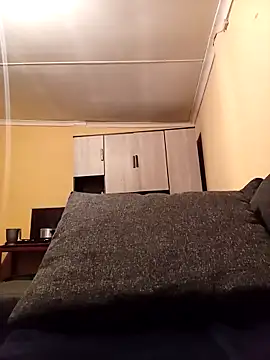 JuicyMilkyTizzy online show from 11/02/25, 07:19