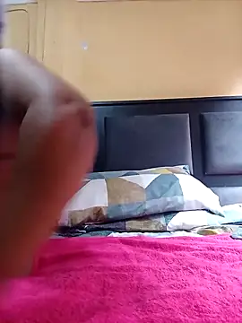 Snapshot of JuicyMilkyTizzy chatting on 02/24/26, 08:48 JuicyMilkyTizzy online show from 02/24/26, 08:48