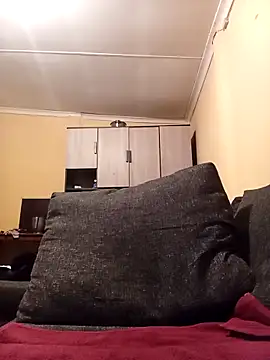 JuicyMilkyTizzy online show from 10/22/25, 09:35