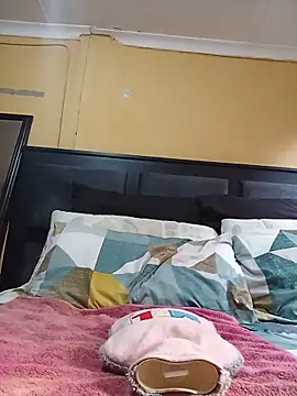JuicyMilkyTizzy online show from 05/21/26, 07:28