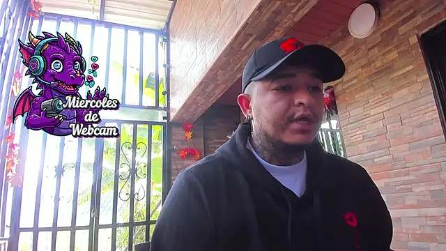 Strip Classes Col online show from 11/19/25, 03:01