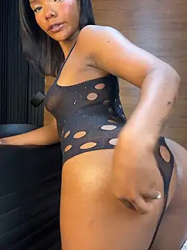 PinkyMoon online show from 03/18/26, 03:42