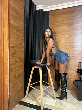 PinkyMoon online show from 03/19/26, 04:23